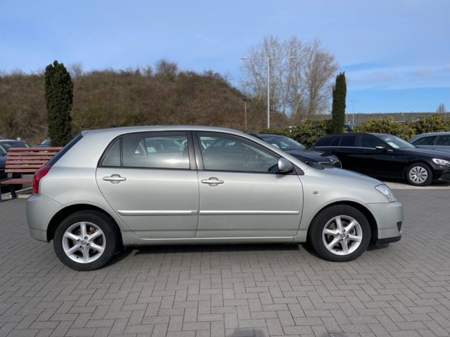 Toyota Corolla  2.0 D-4D Sol / Compact
