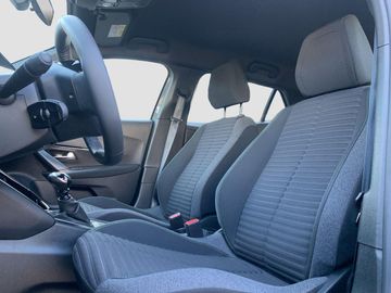 Peugeot 2008 - 9