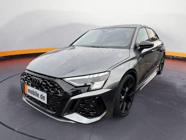 Audi RS3 Sportback qu. S tr. +ACC+HEADUP+KERAMIK+B&O+