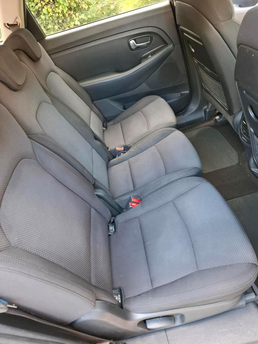 Opel Astra 2013 — photo 11