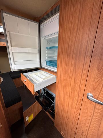 HRZ Freedom Life-Mercedes 3.0-V6-4x4-Standklima-Ahk