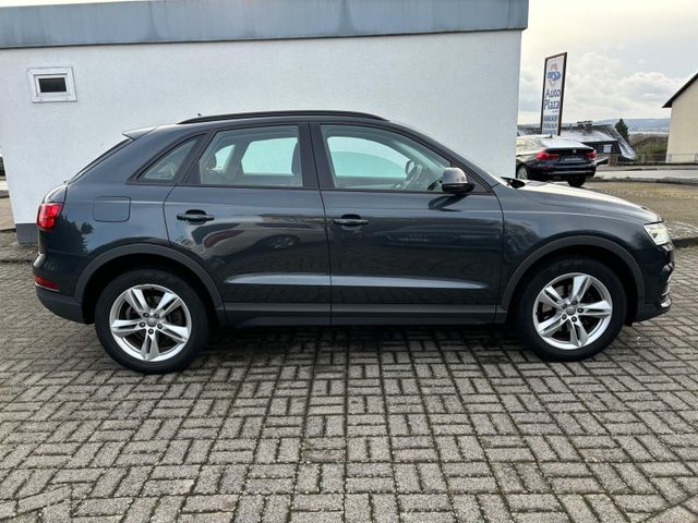 Audi Q3 2.0 TDI quattro S-Tronic BiXenon Navi AHK 1.H