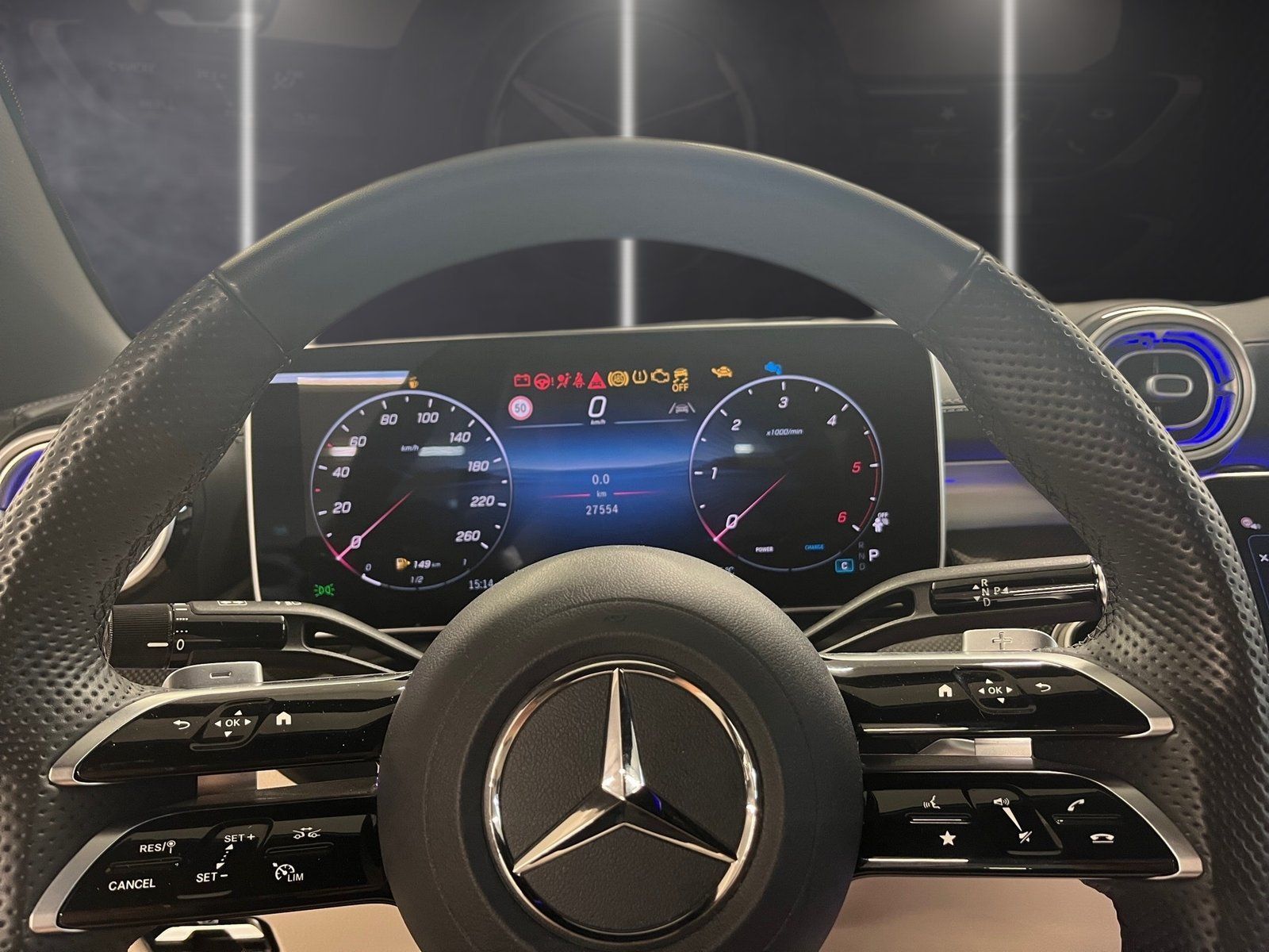 Fahrzeugabbildung Mercedes-Benz CLE 220 d AMG+ Cabrio*Beige*360*HeadUp*Totwink*