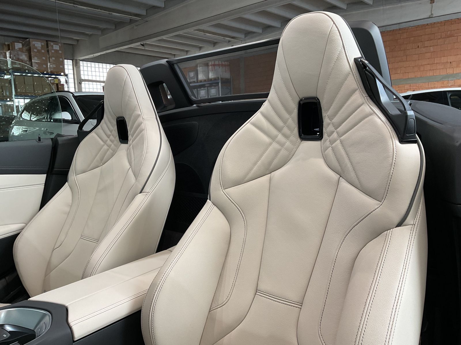 Fahrzeugabbildung BMW Z4 sDrive20i | M Sportpaket | Windschutz | M Spo