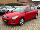 Hyundai i30 cw, TÜV neu, Reifen neu, Batterie neu - Hyundai Gebrauchtwagen von 2009