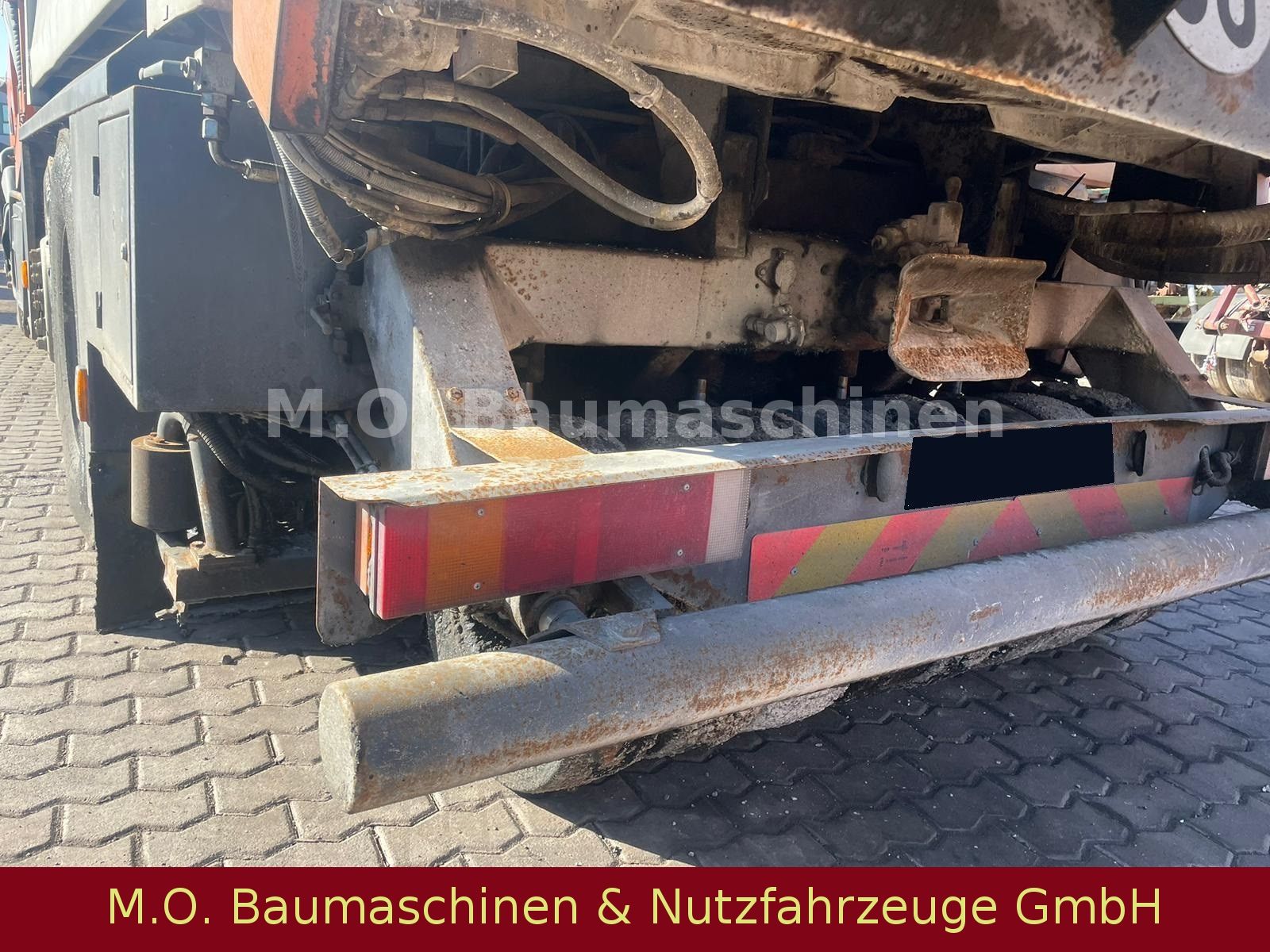 Fahrzeugabbildung Renault Premium 370 dci / Asphalt-Bitumen-Sprayer / 6x2