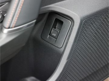 Cupra Formentor VZ 2.0 TSI 4Drive DSG AHK Sennheiser M