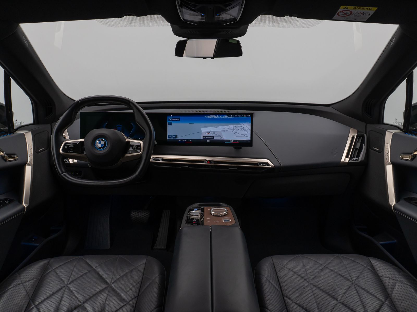 Fahrzeugabbildung BMW iX xD40 Sport Panorama Laser 360°ACC Komfort 22"