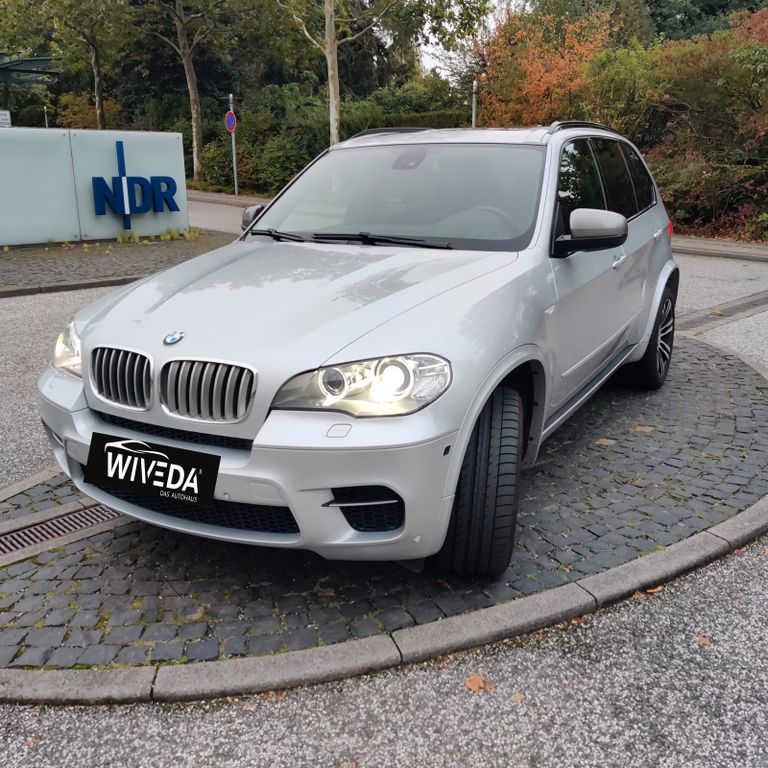 BMW X5 M50