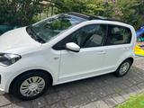 Volkswagen up! 1.0 55kW move up! move up! Panoramadach - gebrauchte VW up! aus dem Jahr 2013