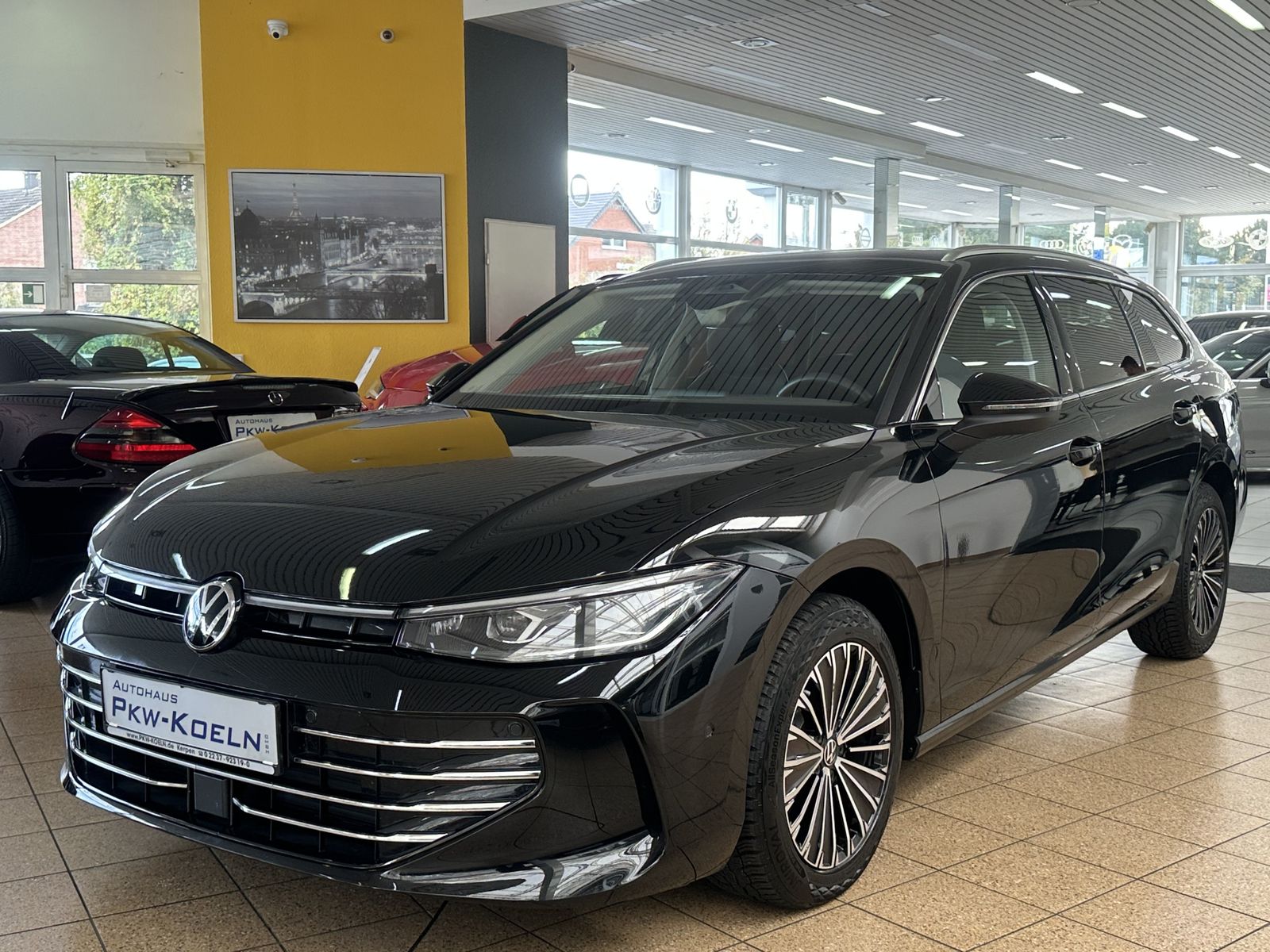 VW Passat 2.0 TDI *ACC*KEYLESS*MATRiX*MASSAGE*SPuR*