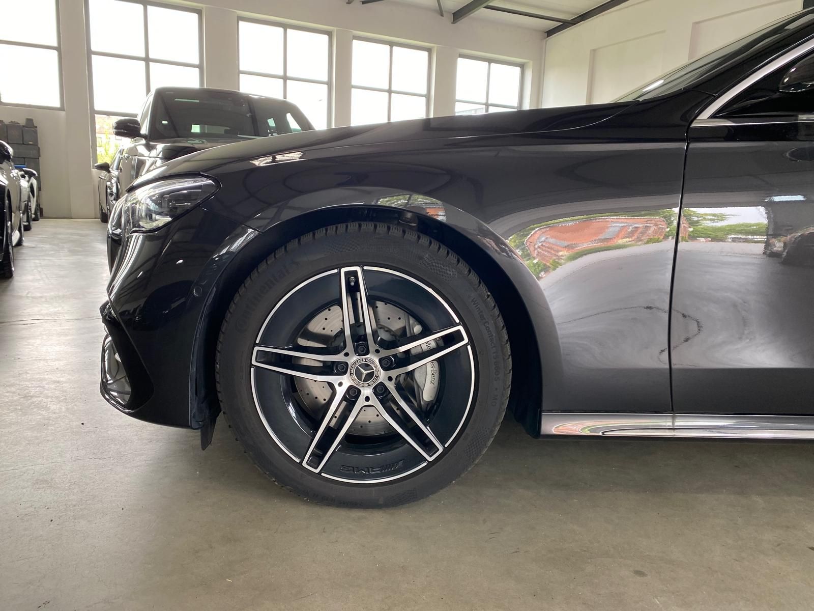 Fahrzeugabbildung Mercedes-Benz E 200 T 4M AMG Advanced+/Airmatic/AHK/360/DIS/