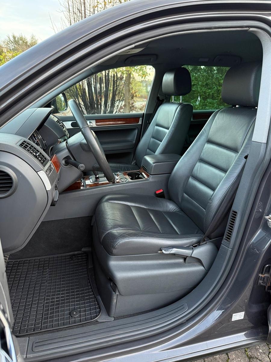 Volkswagen Touareg 2008 — photo 13
