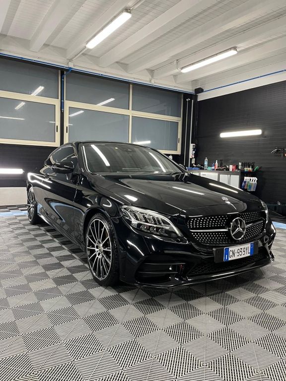 Image of Mercedes-Benz C 220