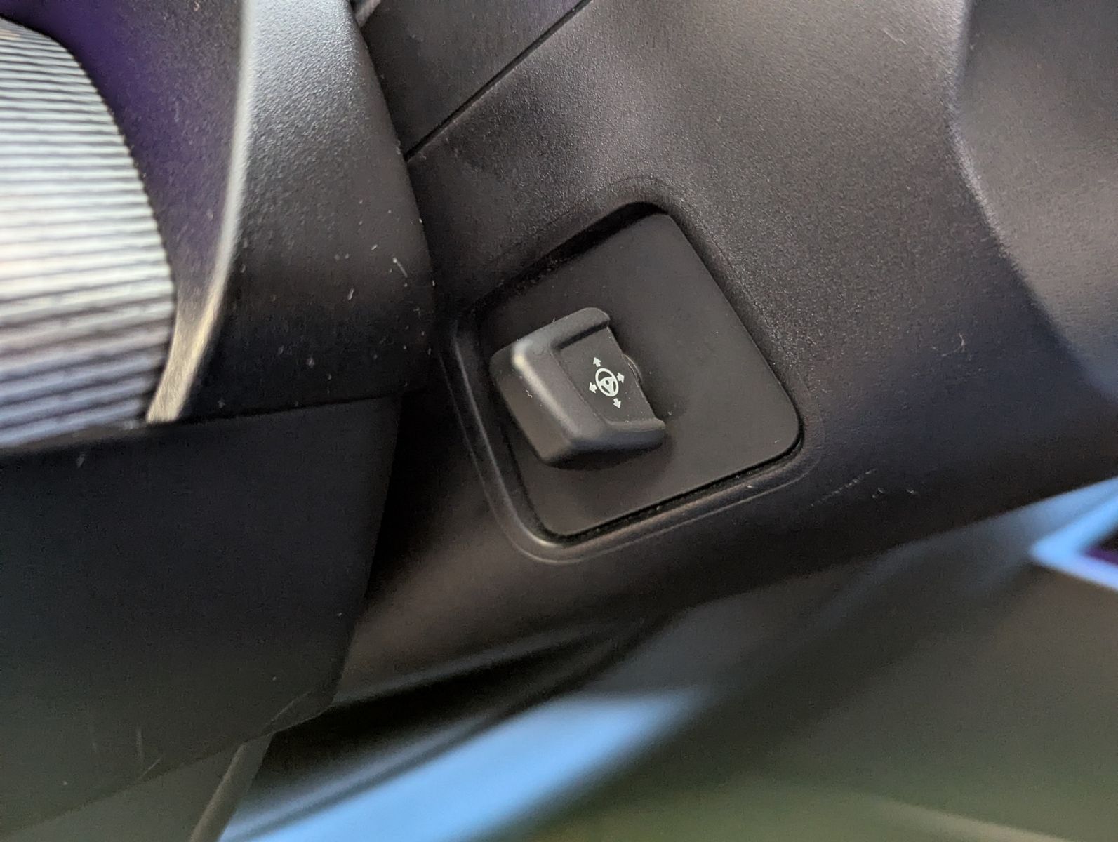 BMW 520 d M-Sport Innov.-Paket H/K LED Pano AHK 360° - Image 26