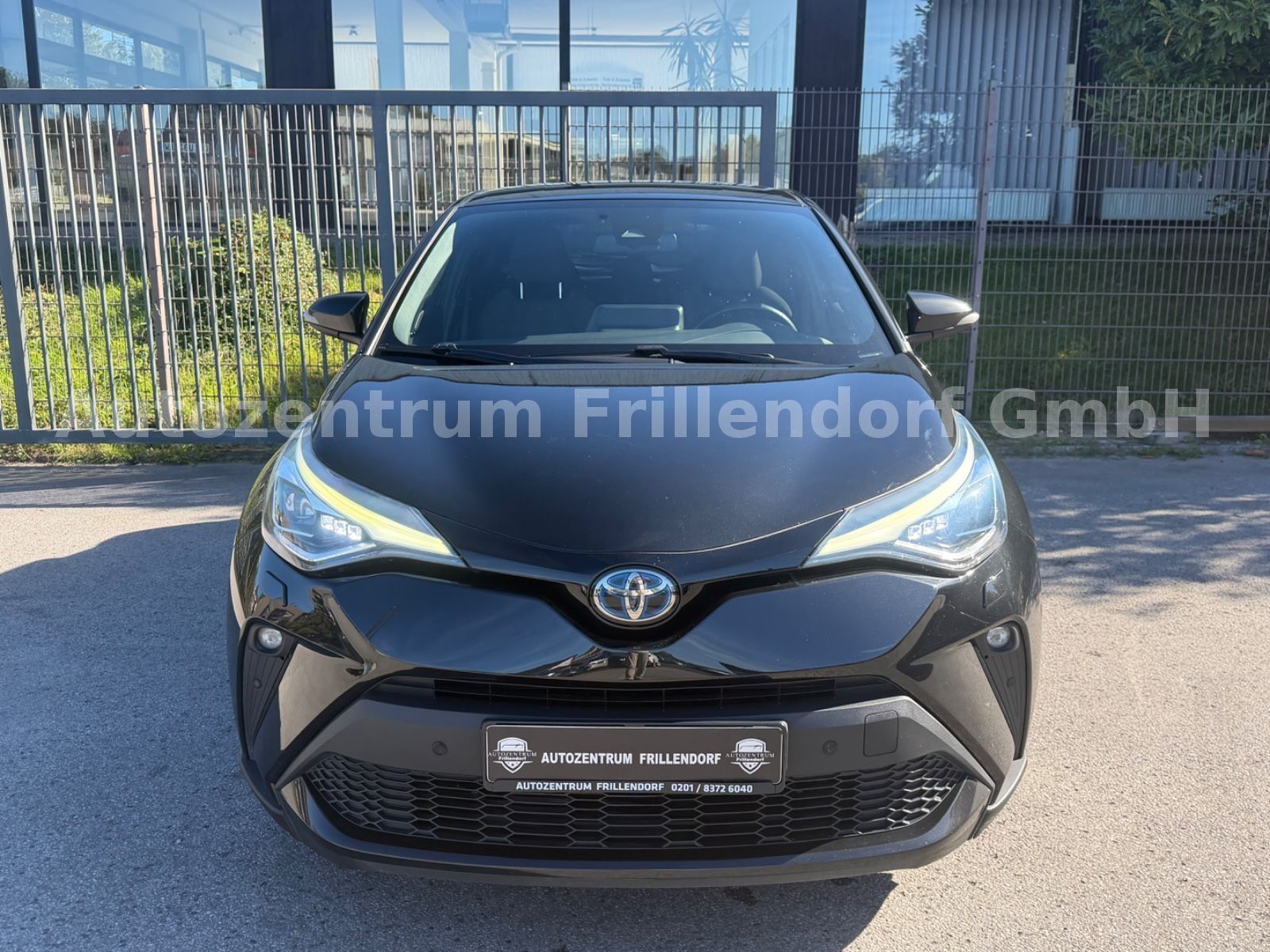 Toyota C-HR Hybrid AUTOMATIK/LED/KAMERA/WINTERPAKET!! imagem 2