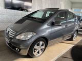 Mercedes-Benz A 200 Avantgarde Navi PDC Tempomat Sitzheiz.