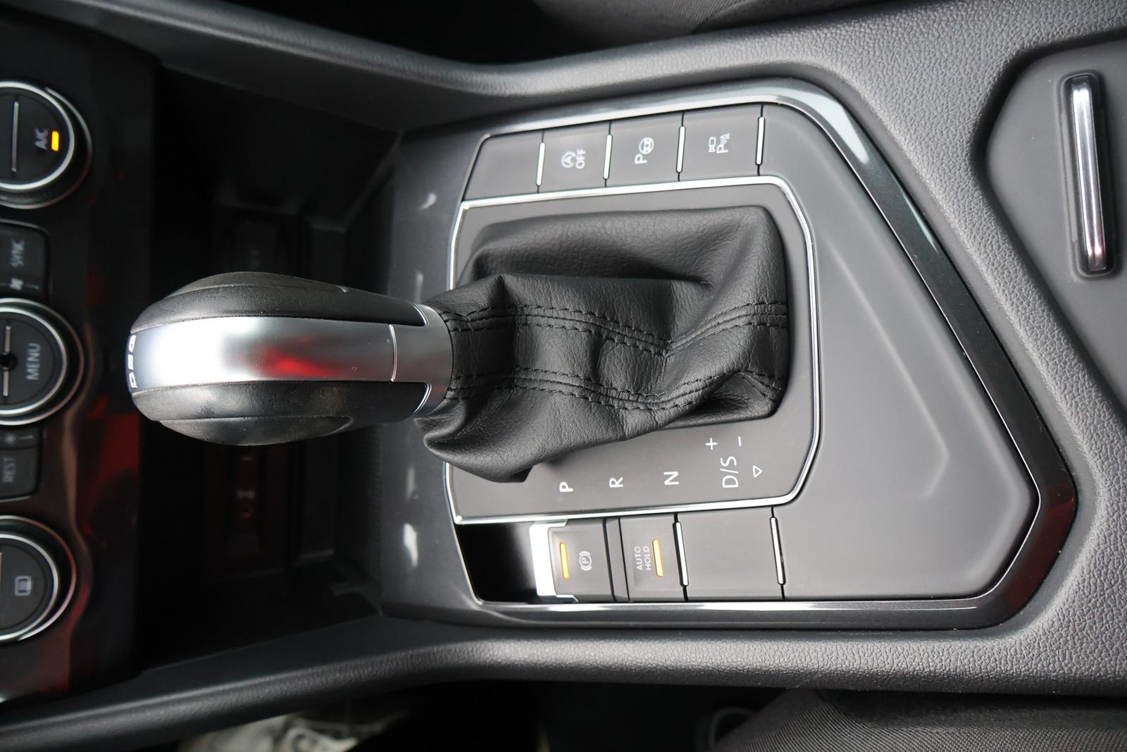 Volkswagen Tiguan 1.4 TSI DSG R-Line LED ACC Navi 360° AHK
