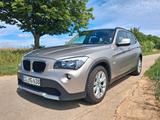 BMW X1 sDrive18i - Automatik | nur 56.000km - BMW X1: Beige