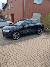 Audi Gepflegter Audi Q3 zu verkaufen - Audi A4 mit Diesel-Antrieb: Geländewagen