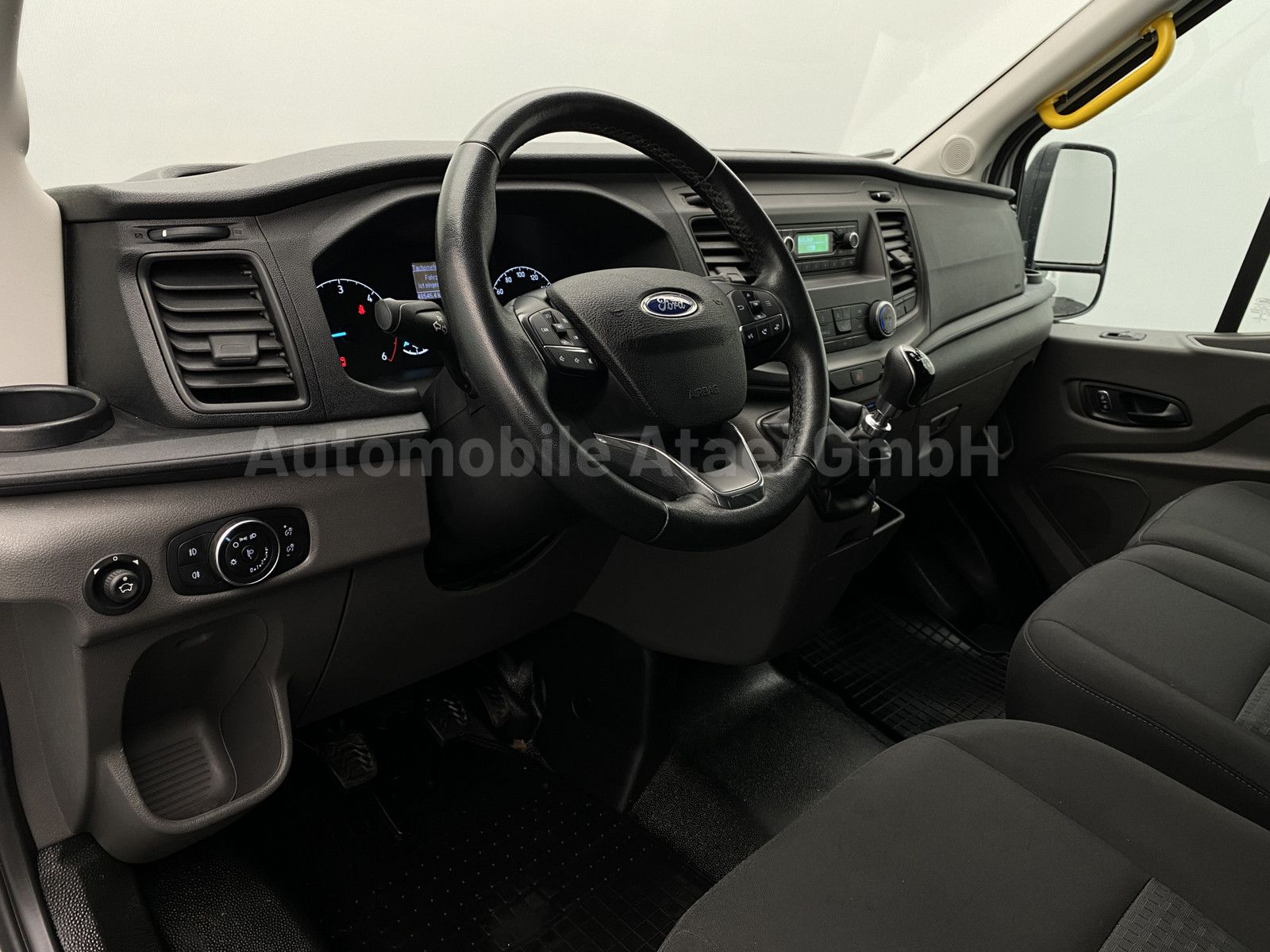 Fahrzeugabbildung Ford Transit 350 L3H2 *Rollstuhl-Rampe* 2xKLIMA (3988