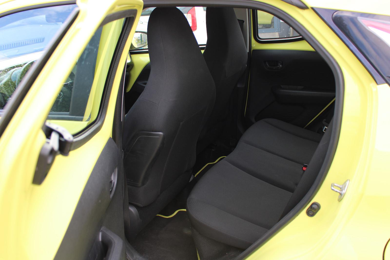 Toyota Aygo AYGO x-cite 4Türer+Kamera+MFL