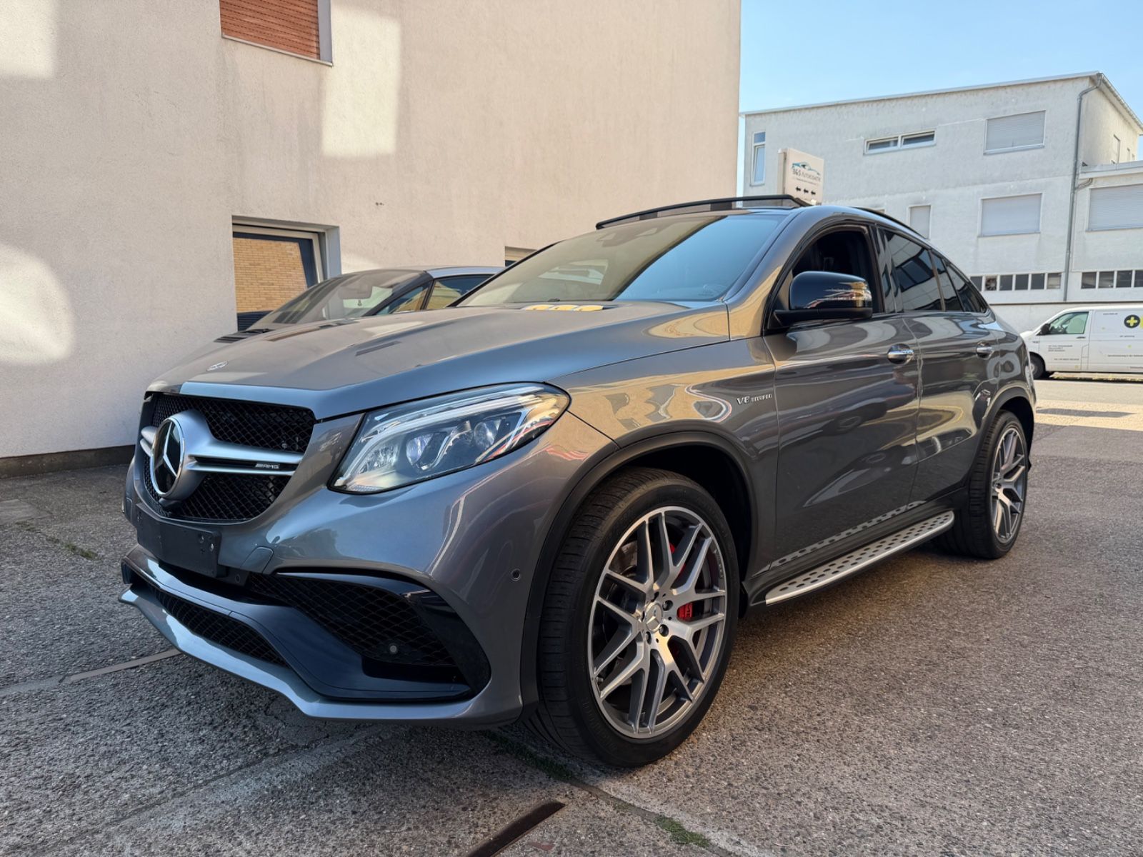 Mercedes-Benz GLE 63 S AMG /4 MATIC/PANORAMA/