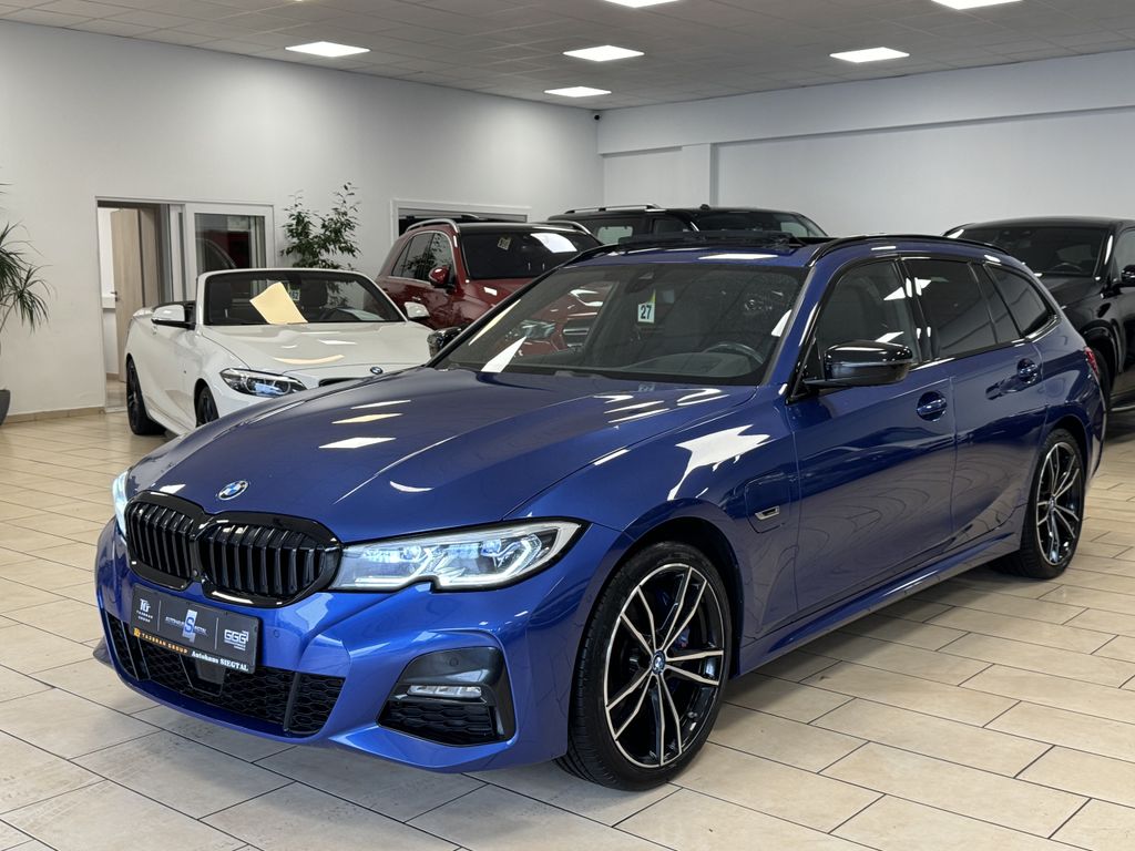 Image of BMW 330
