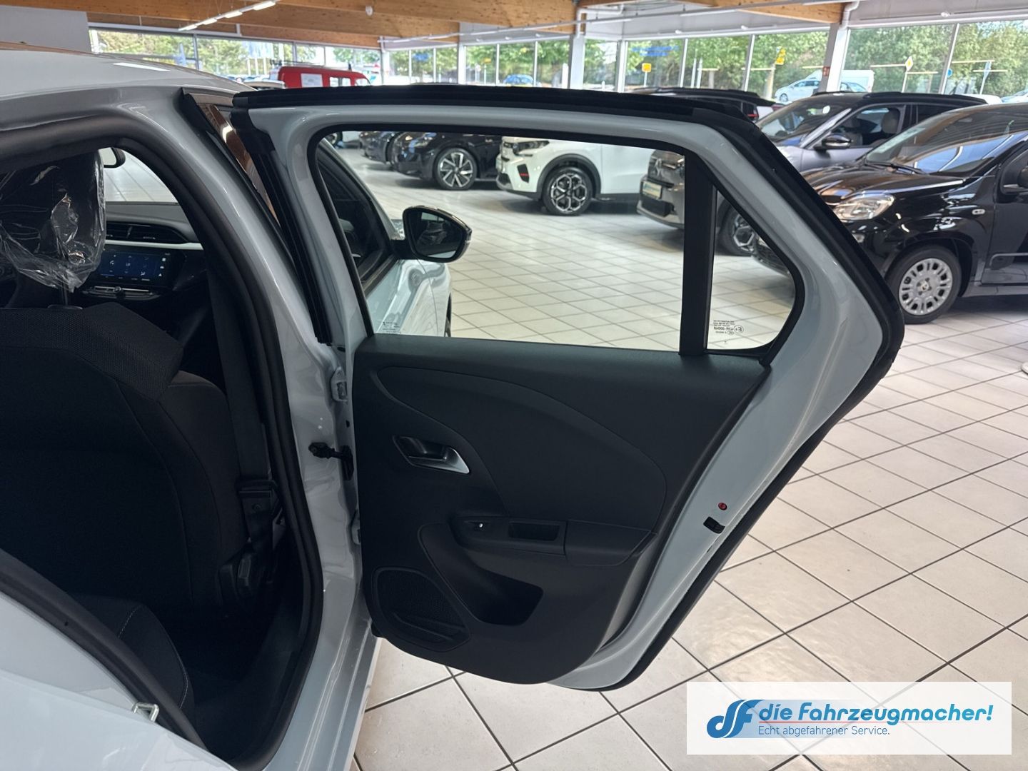 Fahrzeugabbildung Opel Corsa-e GS LED Apple CarPlay Android Auto Klimaa