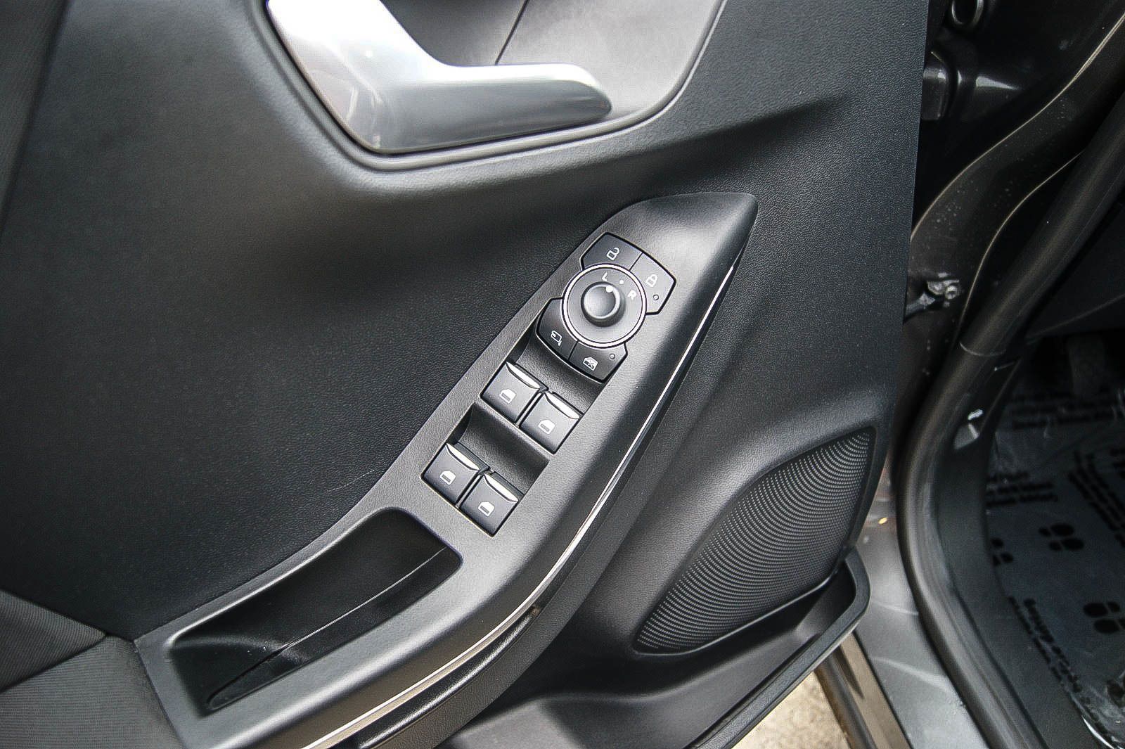 Fahrzeugabbildung Ford Puma 1.0 EcoBoost ST-Line BODY-STYLE NAVI KAMERA