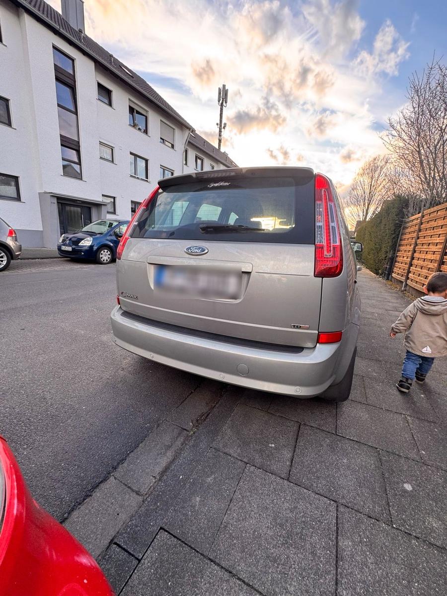 Ford C-MAX 2009 — photo 8