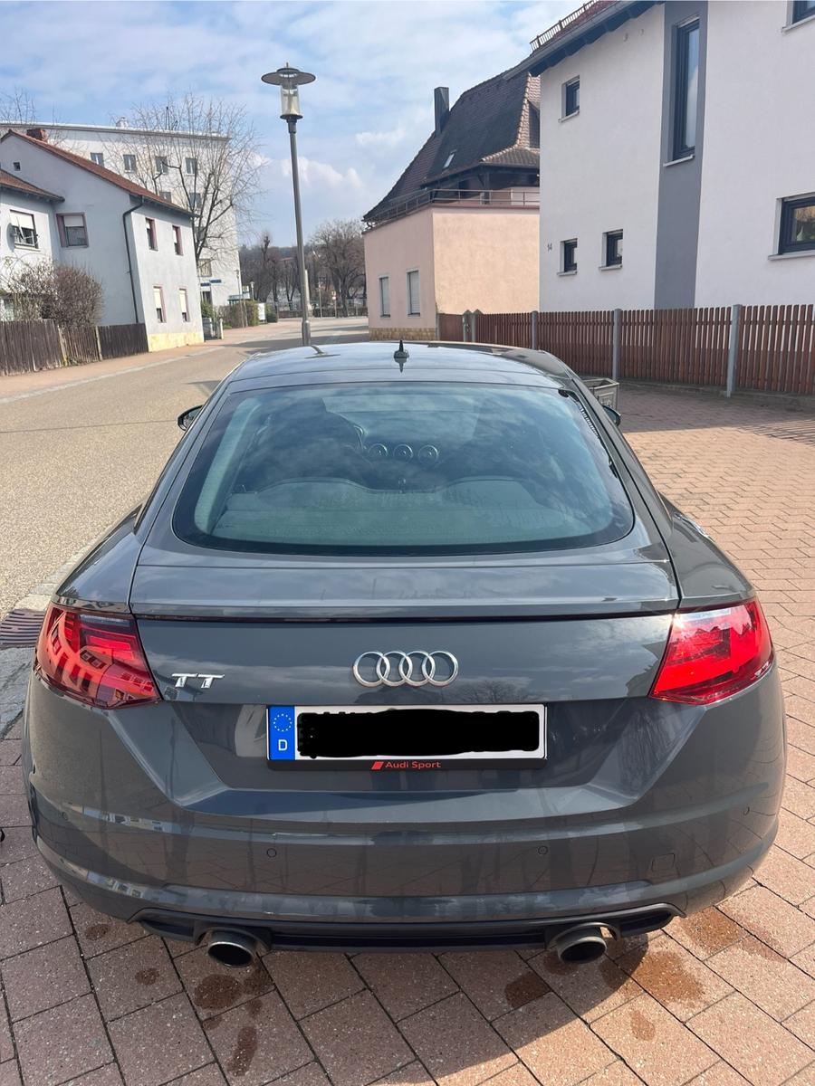 Audi TT Coupe 2.0 TFSI S tronic -