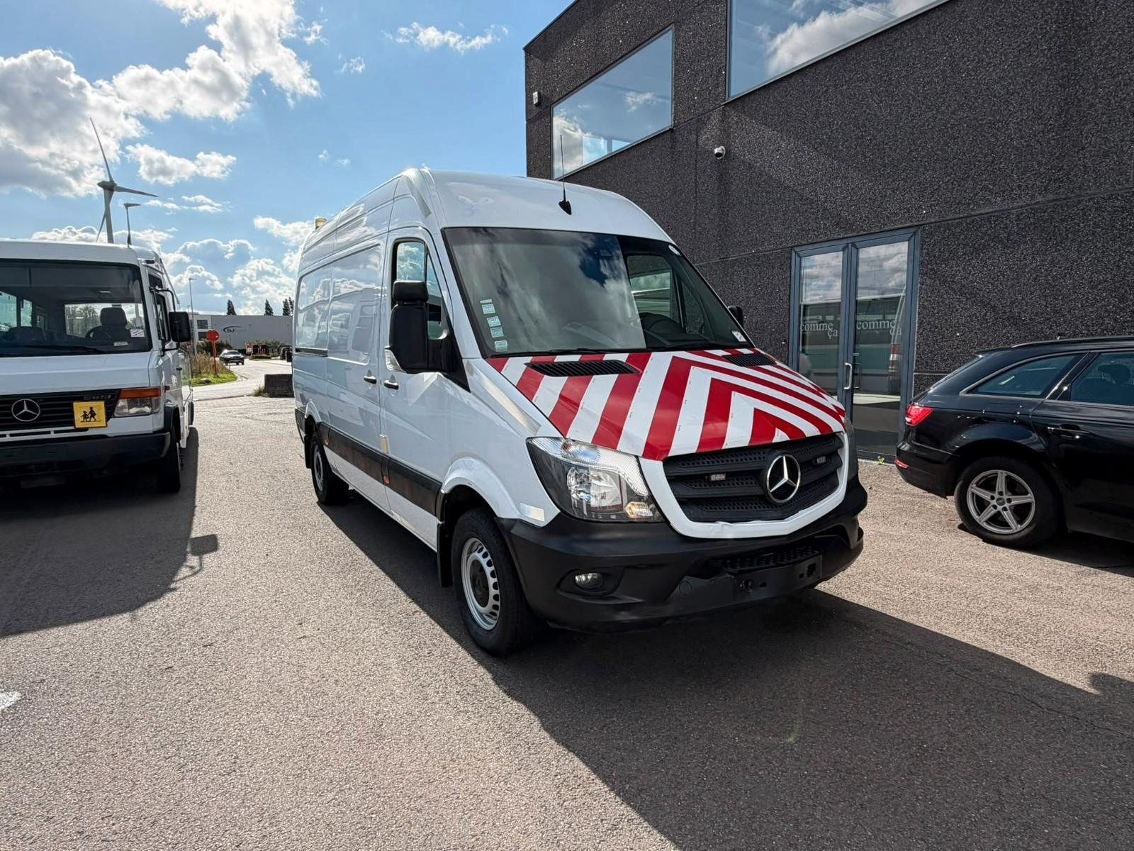 Mercedes-Benz Sprinter 316(Stock ID 08325)
