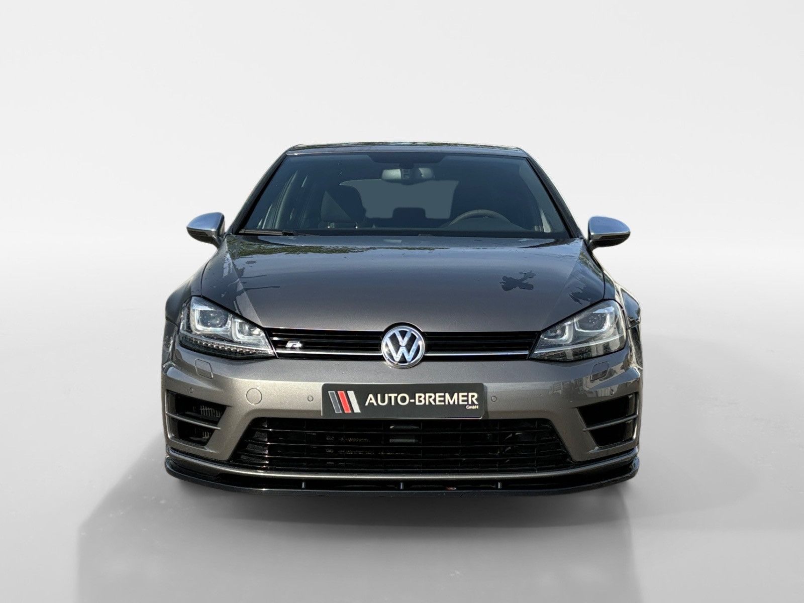 Fahrzeugabbildung Volkswagen Golf VII Lim. R 4Motion/Airride 3P /389 PS