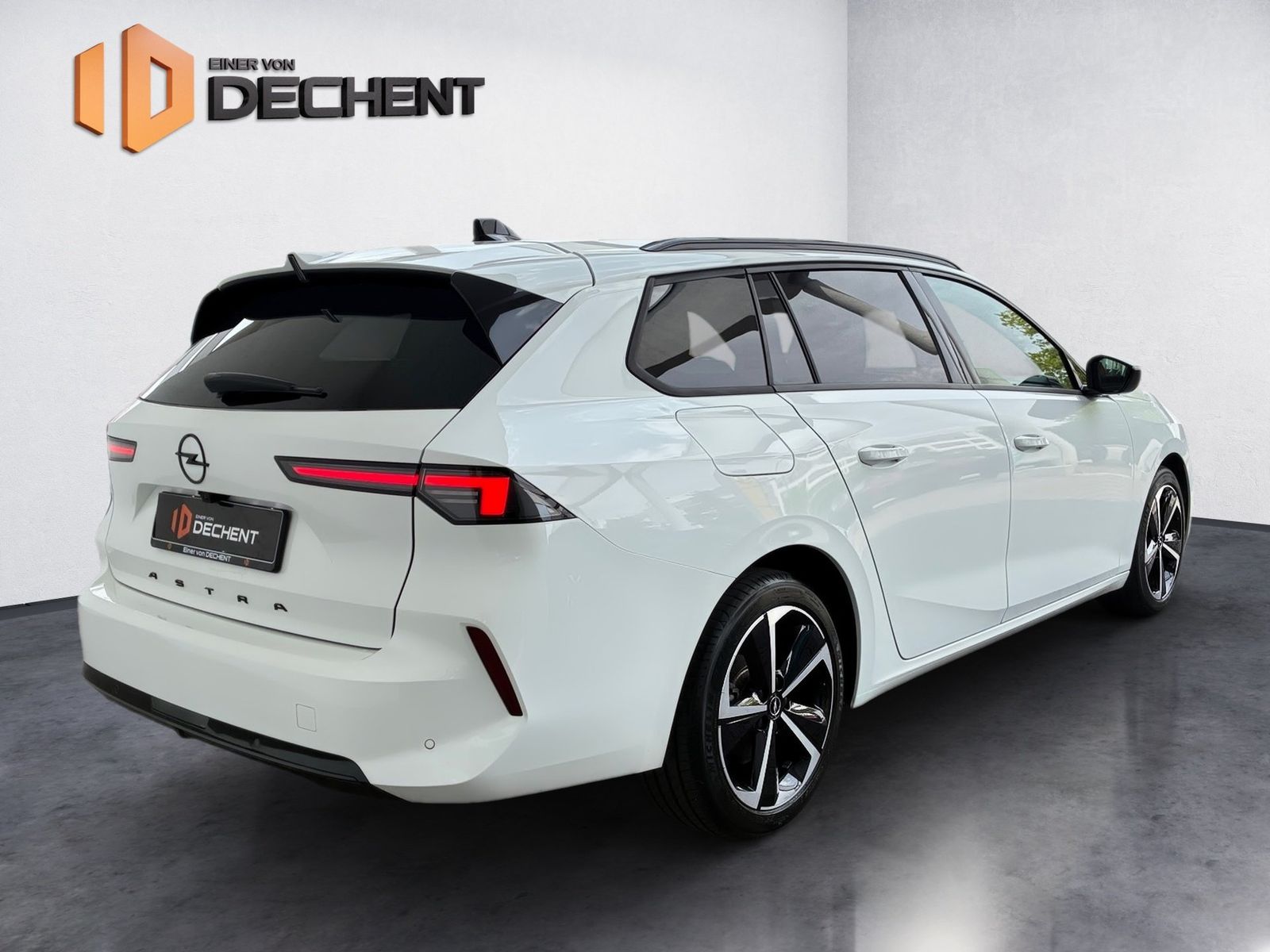 Fahrzeugabbildung Opel Astra L Sports Tourer 1.2 Turbo GS 360,HUD,LED