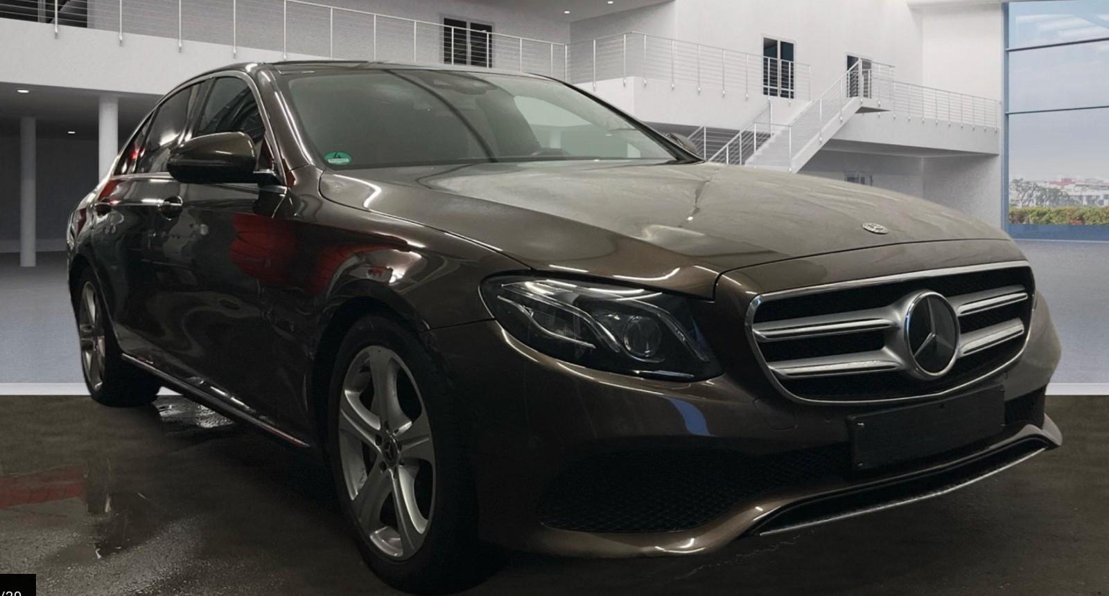 Mercedes-Benz E 350d Limousine Widescreen Ambient SHZ PDC Kam.