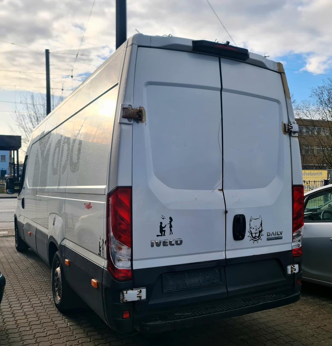 Iveco Daily Neue MOTOR TUV Neu IS35SC2AA MaxiRS 4100mm