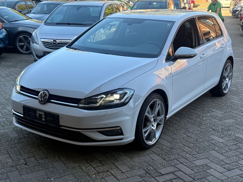 Image of Volkswagen Golf