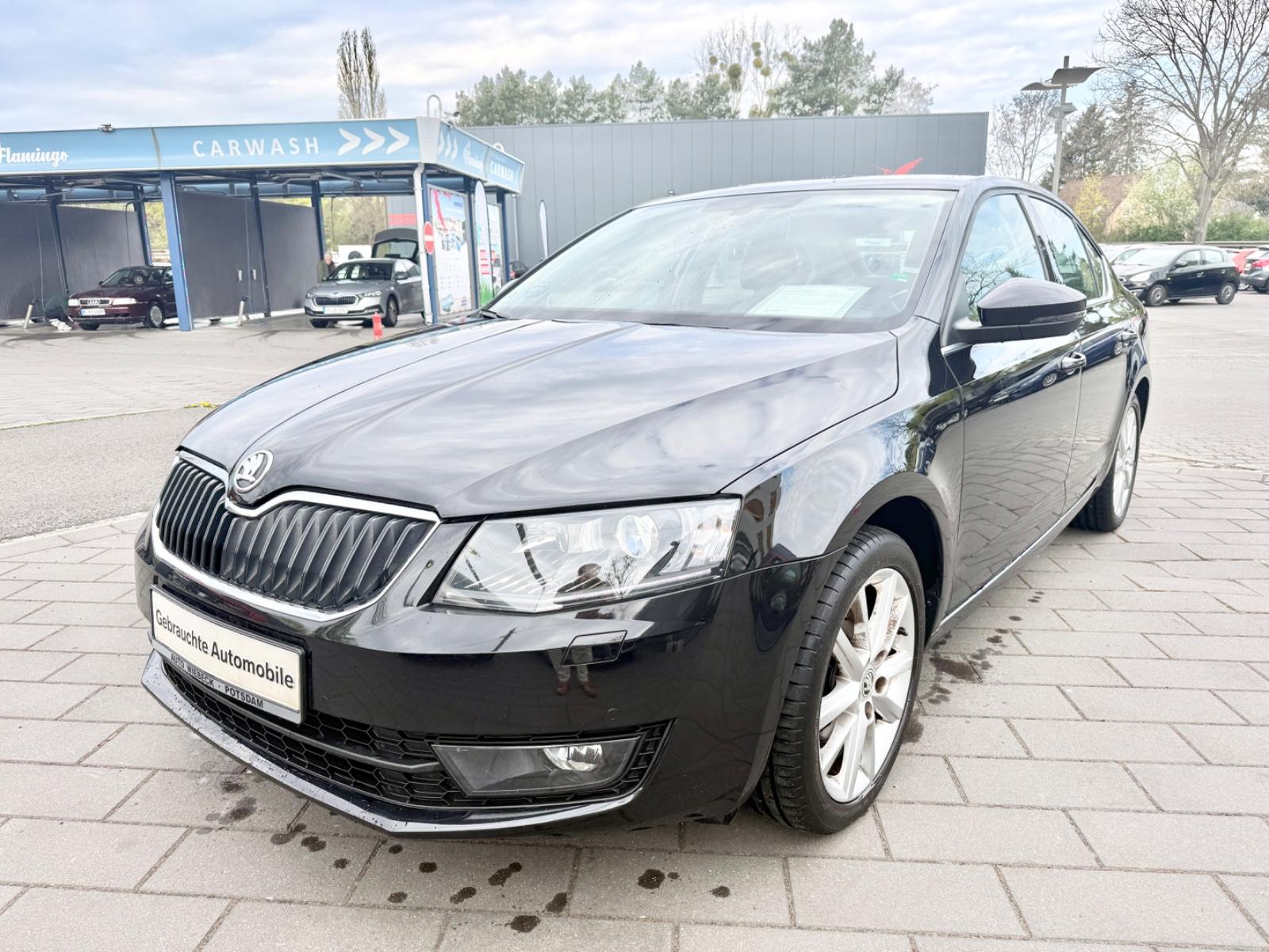 Skoda Octavia Elegance,Automatik,Sitzheizung,Hängerkup