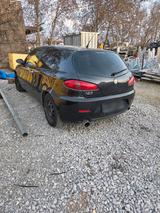 Alfa Romeo 147 1.6 TÜV NEU 03/28 - Alfa Romeo 147: 2.0