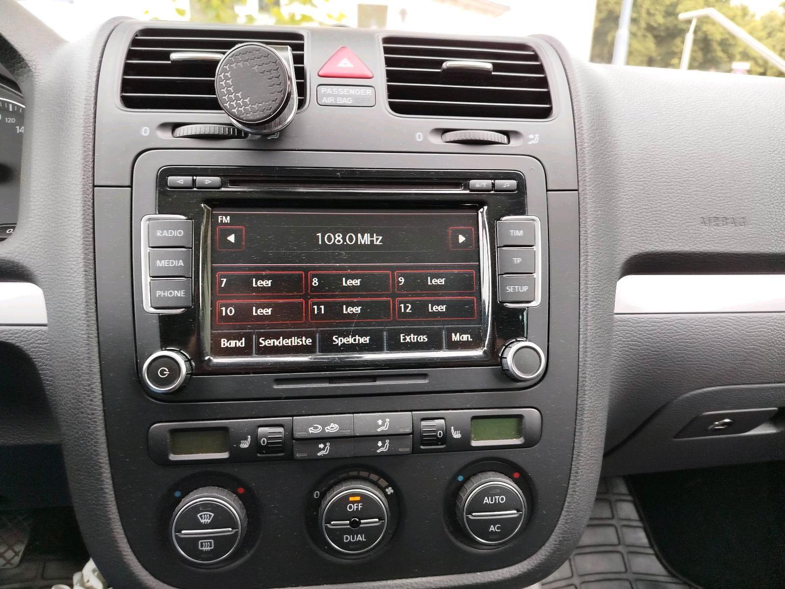 Volkswagen Golf 2009 — photo 14