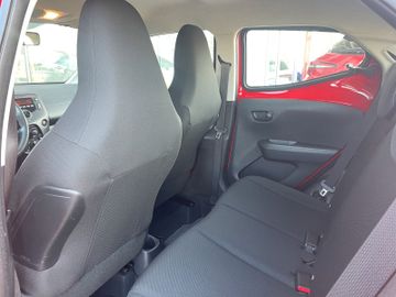 Toyota Aygo 1.0 X *DAB*ELFH*KLIMA*TEL*USB*ZV*