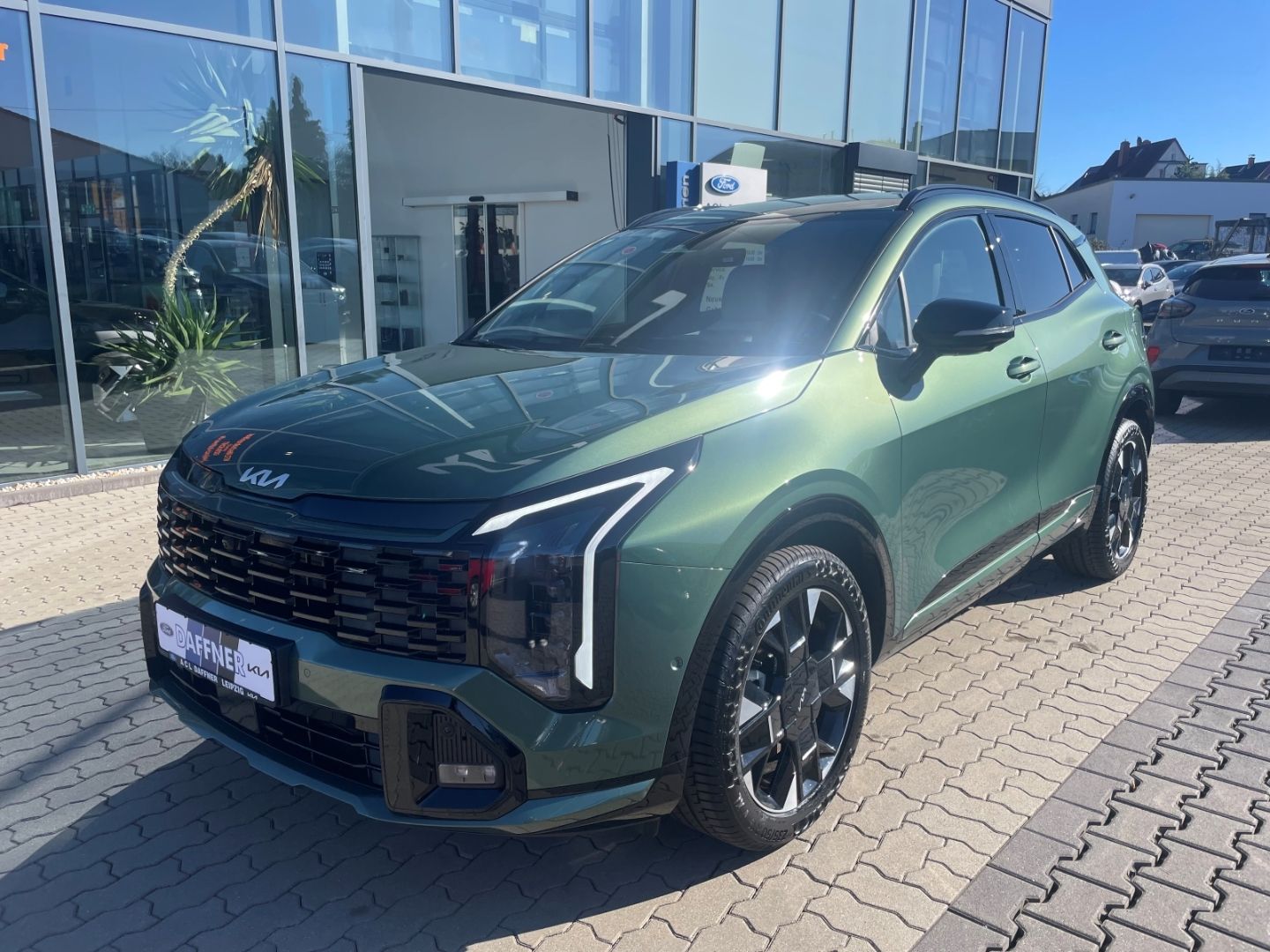 Fahrzeugabbildung Kia Sportage GT-Line 360°Kamera P3 P5 HUD Navi Leder