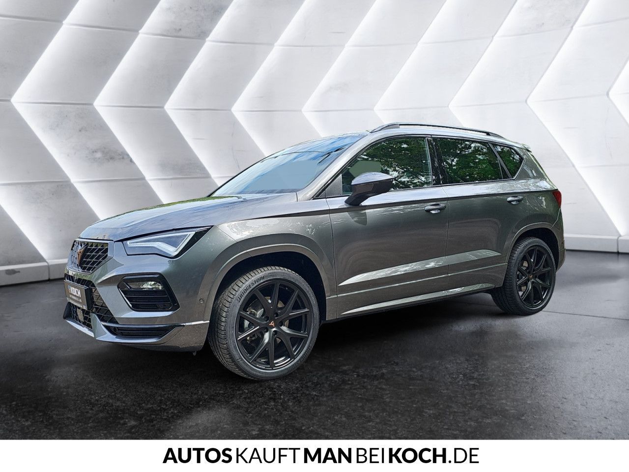 Cupra Ateca 2.0 TSI DSG 4Drive AHK NAVI SOUND PANO 360 imagem 3