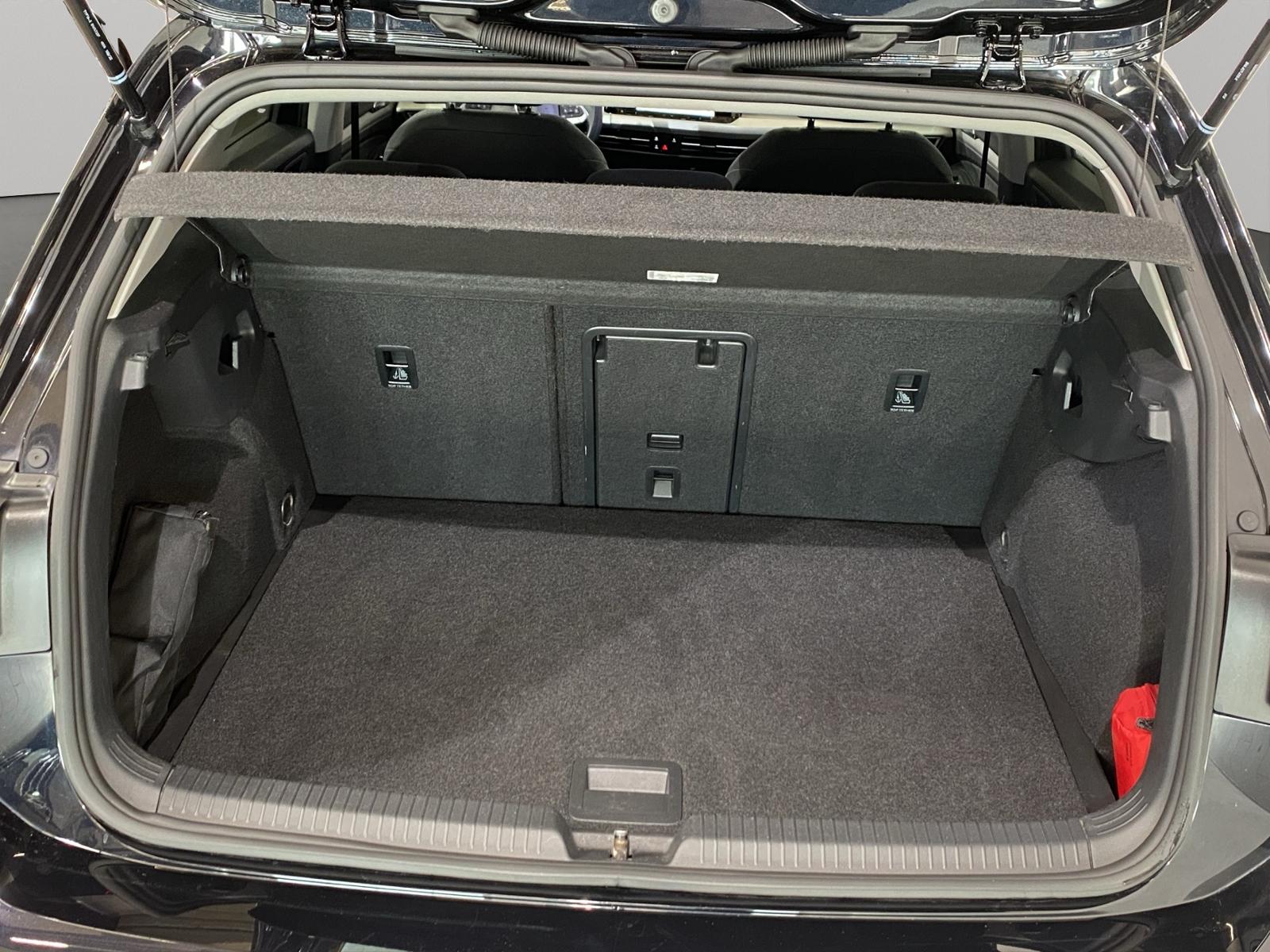 Volkswagen Golf VIII 1.5 TSI Life / Navi LED ACC, миниатюра 12