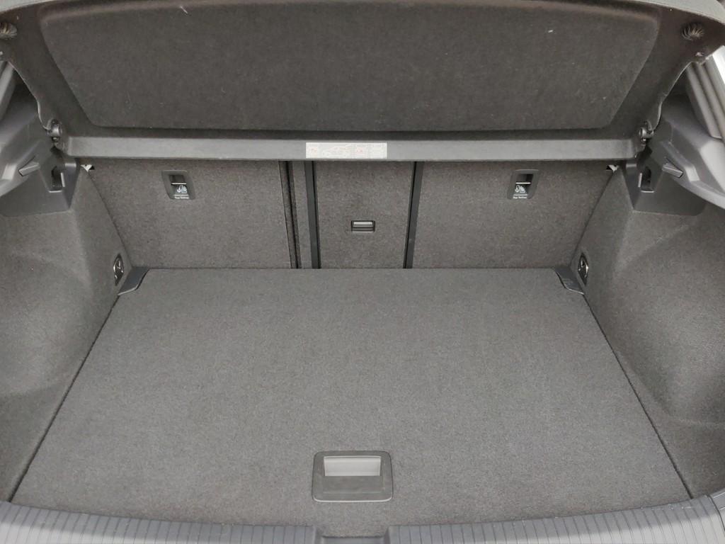 Volkswagen T-Roc 2.0 TSI DSG 4Motion Sport AHK*STHZG*LED*NA, миниатюра 9