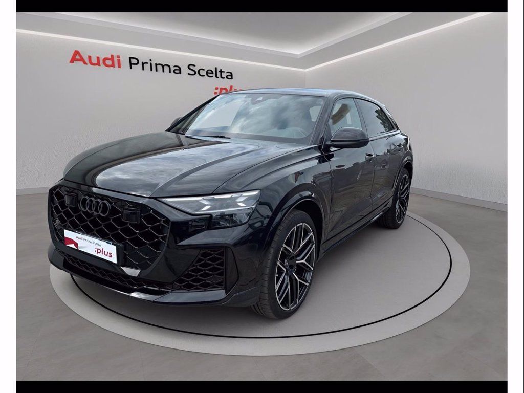 Image of Audi Q8
