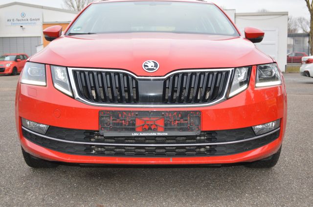 Skoda Octavia Combi Premium Edition