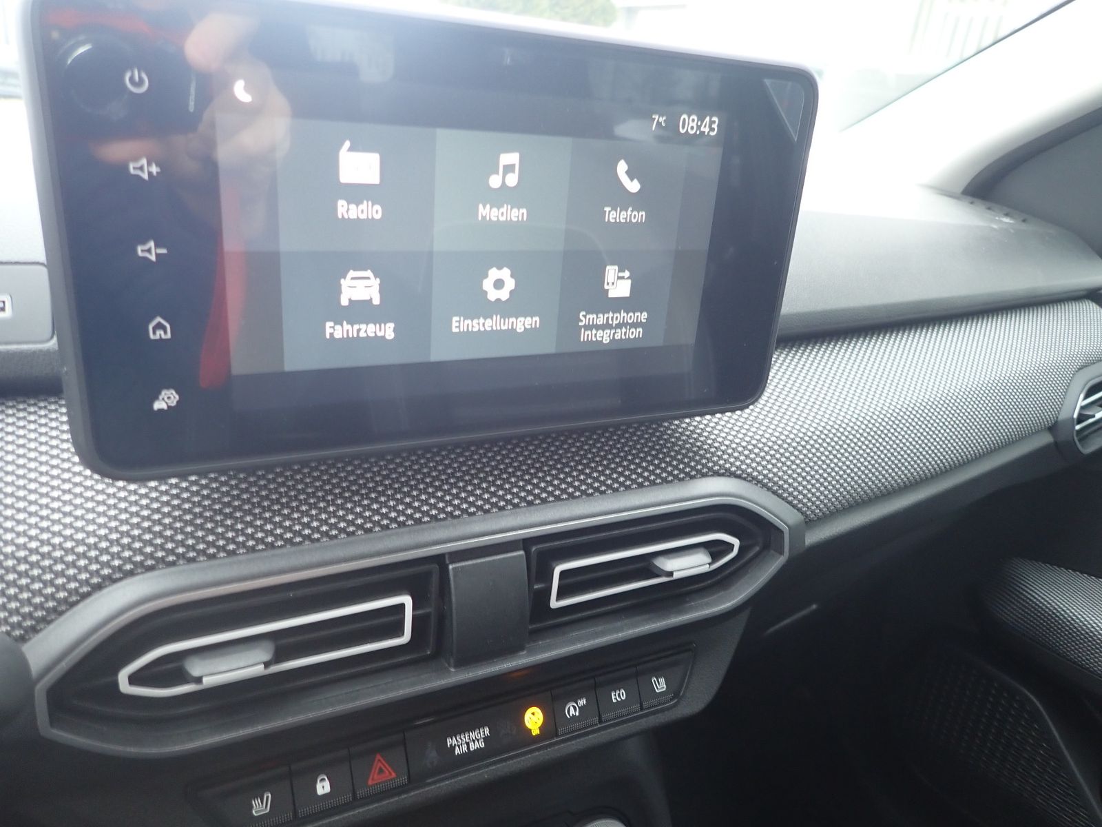 Fahrzeugabbildung Dacia Jogger Expression TCe 110 7-Sitzer