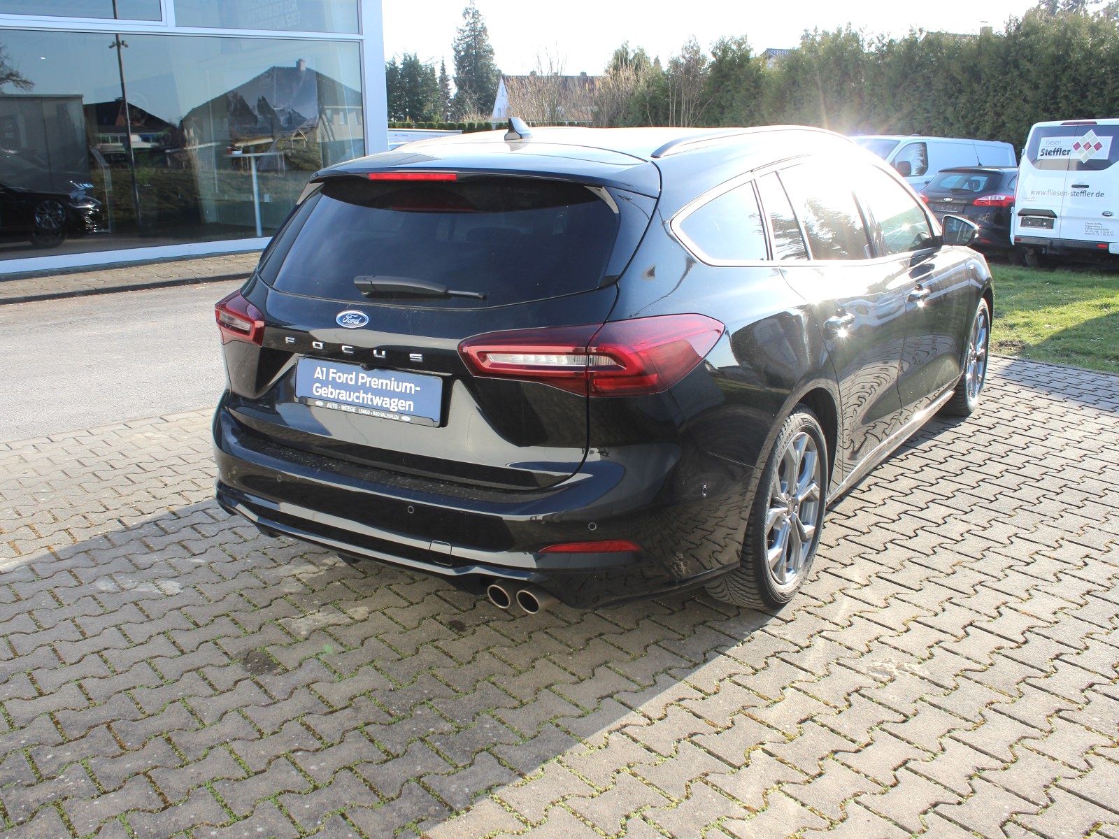 Fahrzeugabbildung Ford Focus ST-Line X 1,0 EcoBoost Start/Stopp